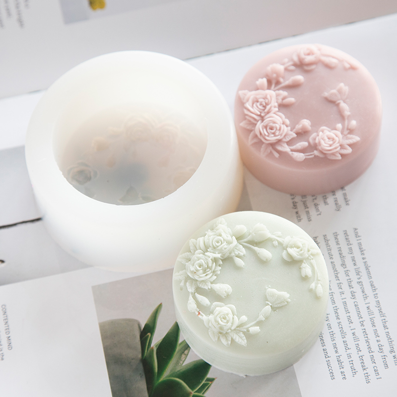 Candle Making Party - Yuvarlak Şekil Gül Çiçek El Yapımı
